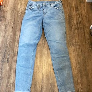Old navy rockstar super skinny mid rise jeans